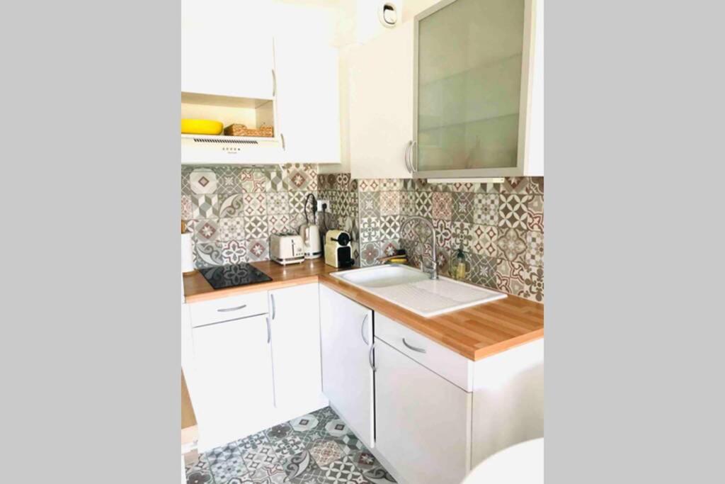 סנרי-סור-מר La Petite Pinede Studio Climatise Proche Plage מראה חיצוני תמונה