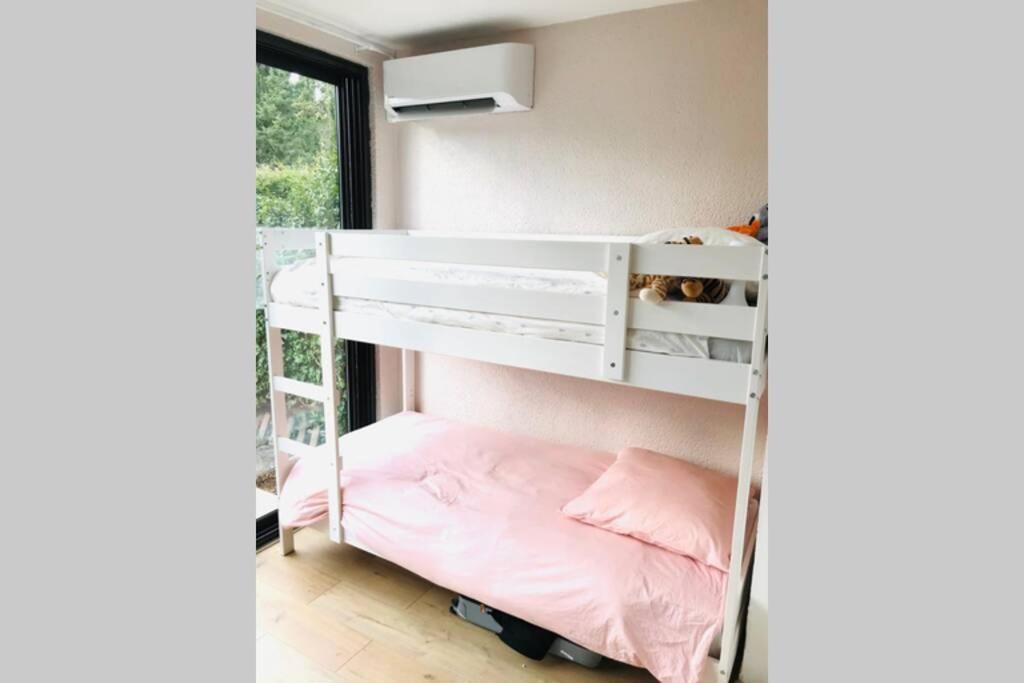 סנרי-סור-מר La Petite Pinede Studio Climatise Proche Plage מראה חיצוני תמונה