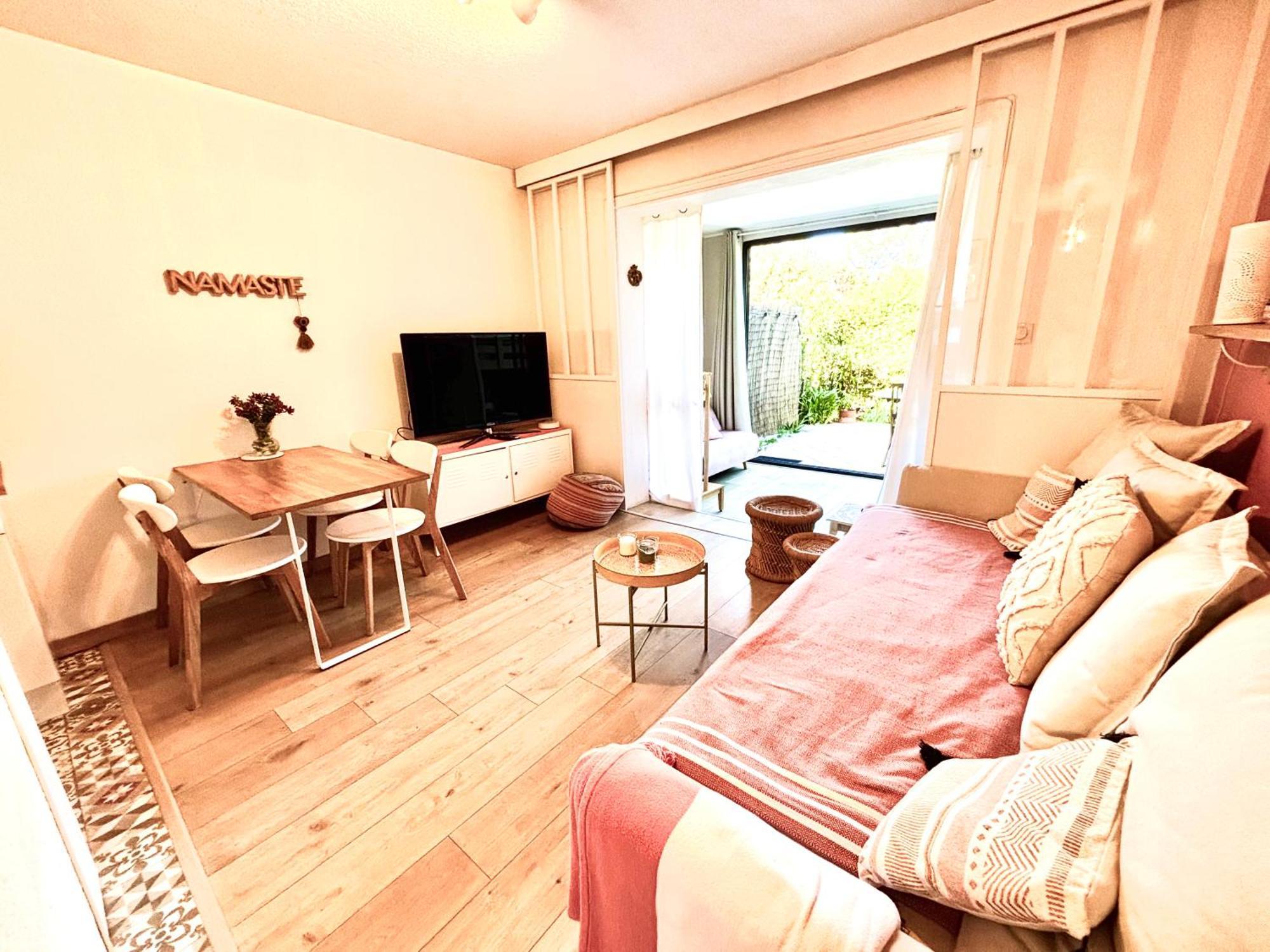 סנרי-סור-מר La Petite Pinede Studio Climatise Proche Plage מראה חיצוני תמונה