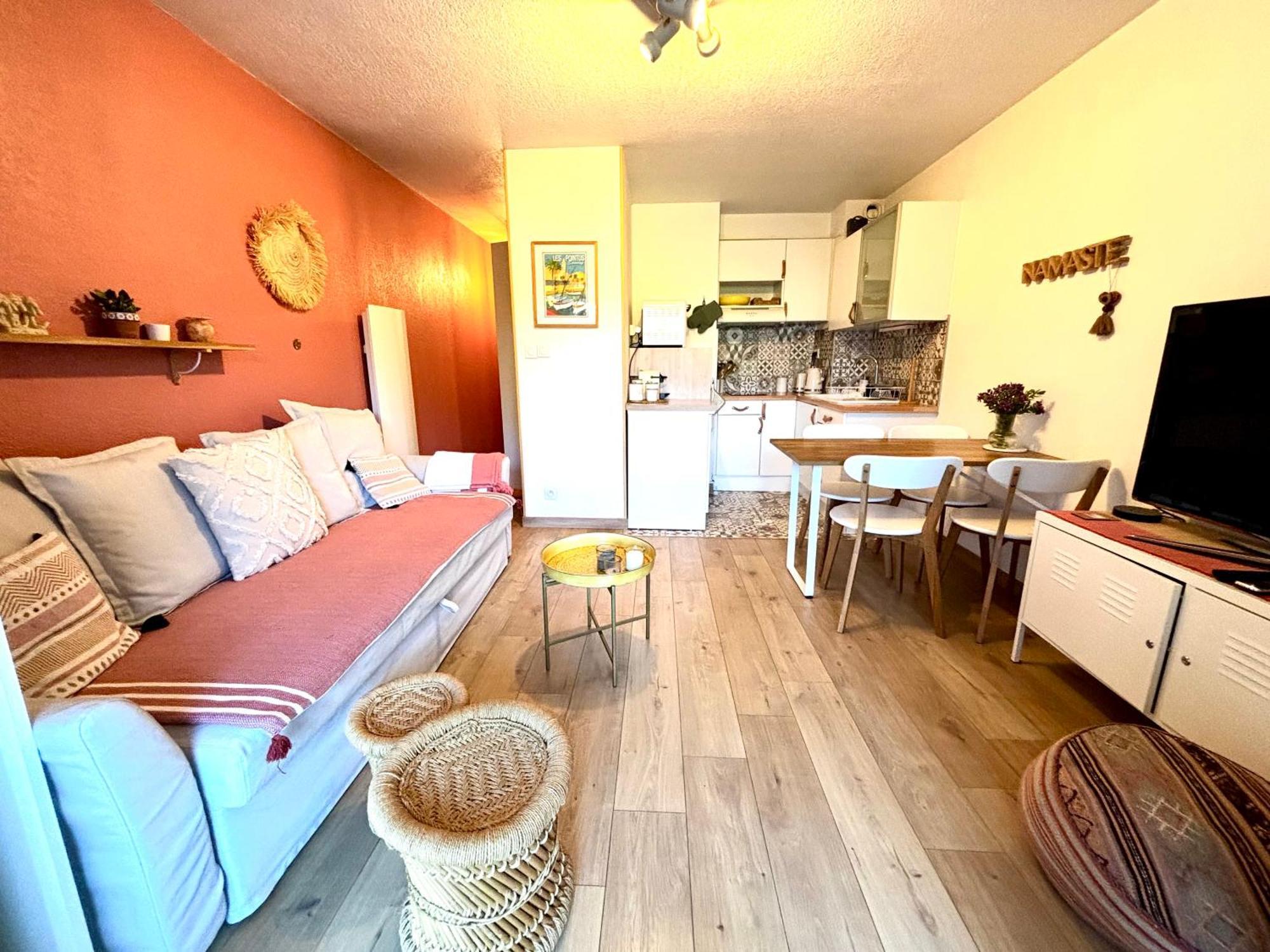 סנרי-סור-מר La Petite Pinede Studio Climatise Proche Plage מראה חיצוני תמונה